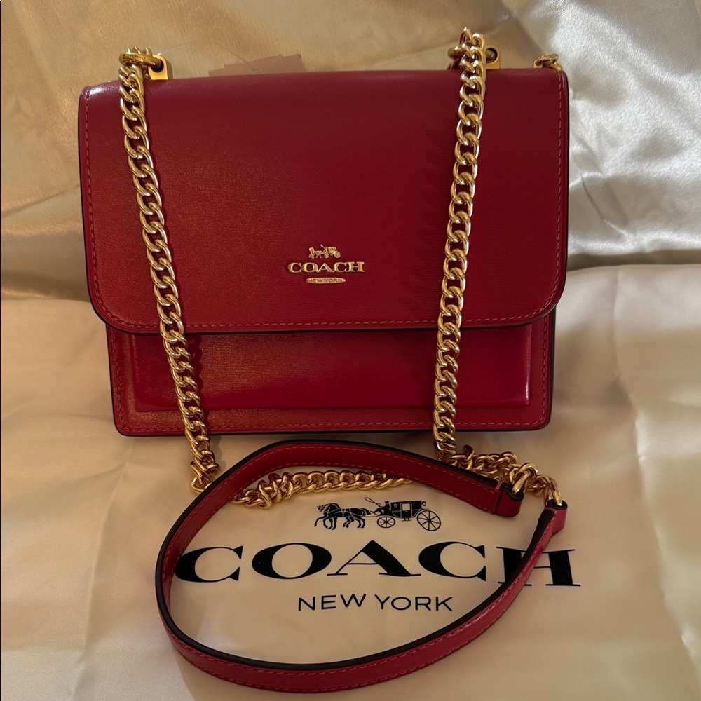 ❤️Coach NWT True Red Mini Klare Crossbody Bag with Gold Chain Strap &Hardware - Picture 4 of 9